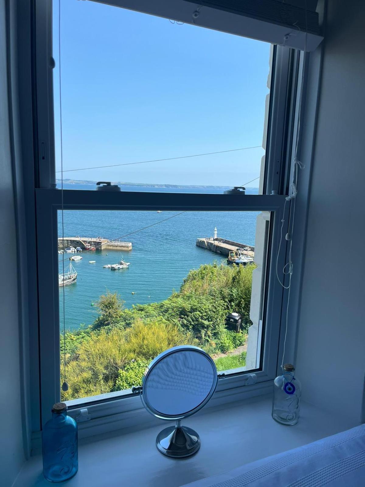 What A View Mevagissey Bagian luar foto